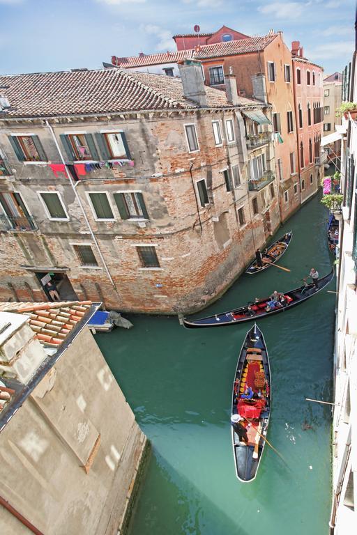 Canale Venice Exterior photo